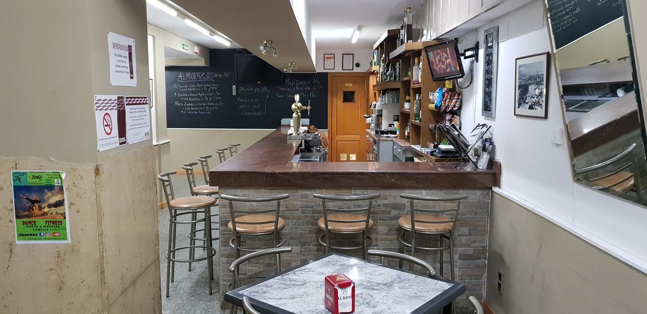 Hostal El Busto Teruel Zewnętrze zdjęcie
